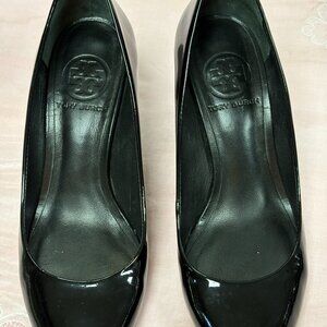 Tory Burch-Women-4351-Black Patent leather Pump heel Dress shoes.Sz-6M.Brazil.Us